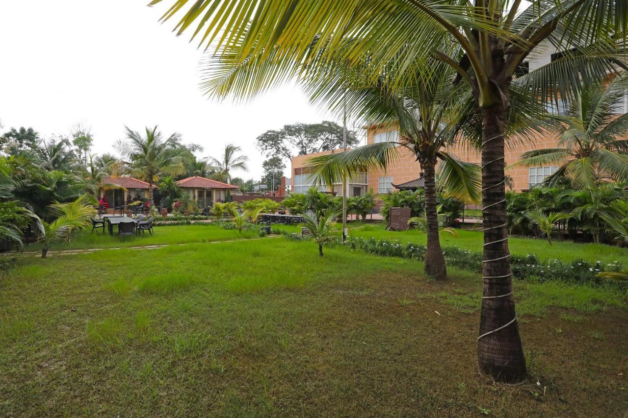 The Grand Neelam Hotel Raipur  ภายนอก รูปภาพ