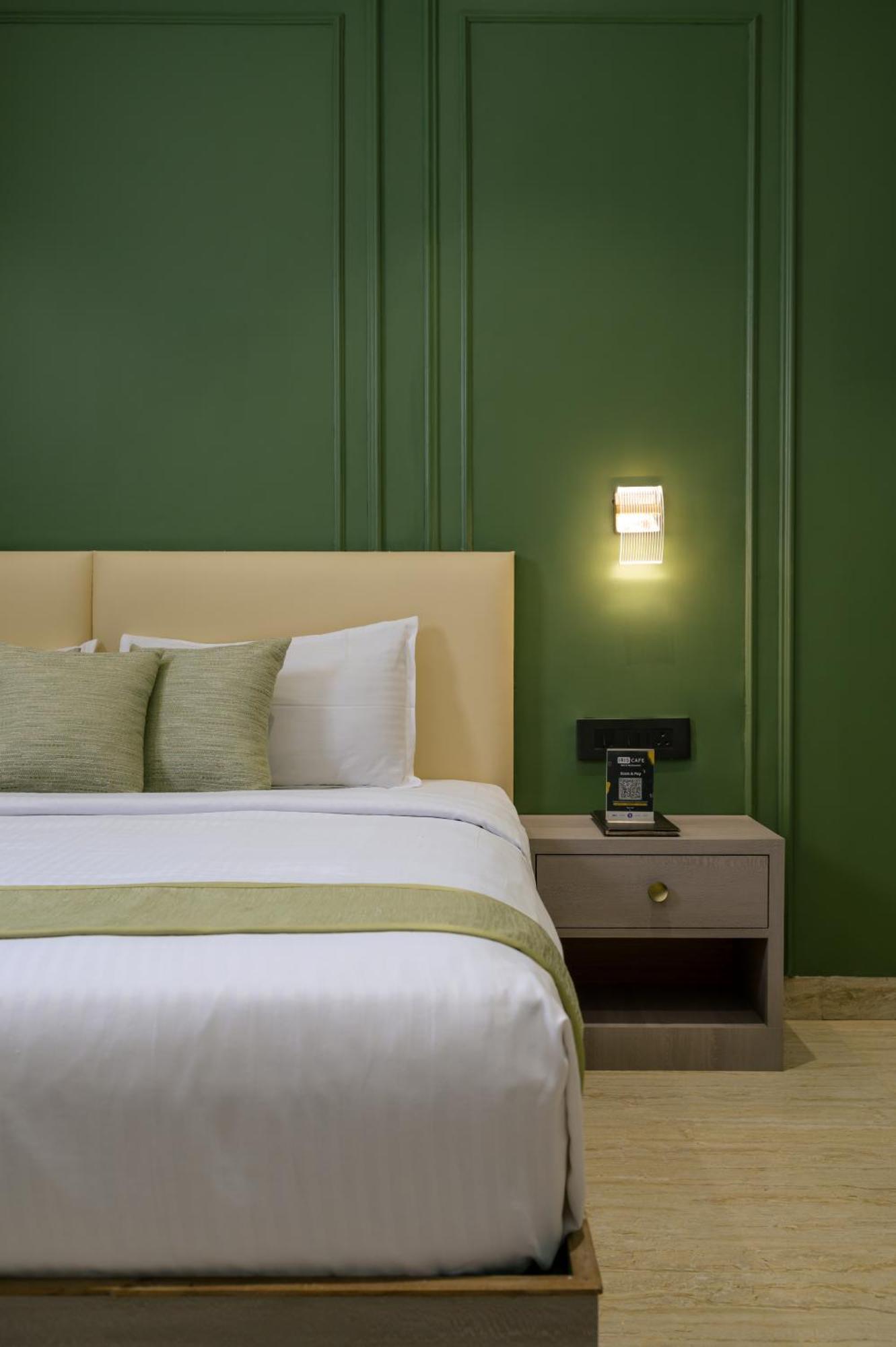 The Grand Neelam Hotel Raipur  ภายนอก รูปภาพ
